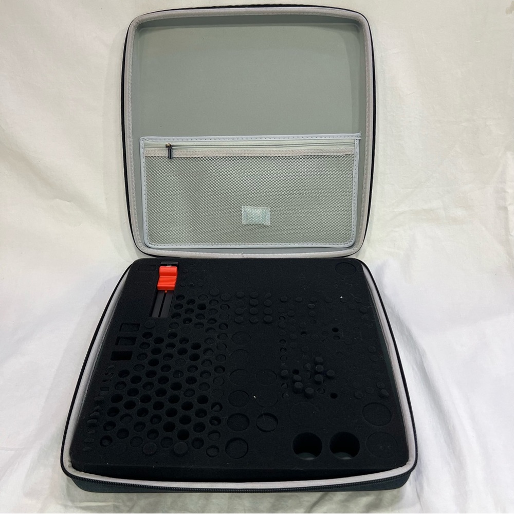 Brand New Extra Large Battery Organizer- Holds 300+ Batteries and Tester